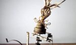 Fotografia da obra Henri Bergson (1988), de Jean Tinguely
